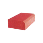 Kaldırım kenarı için istiflenmiş, eğimli yüze sahip 10x20x50 cm beton bordür taşları