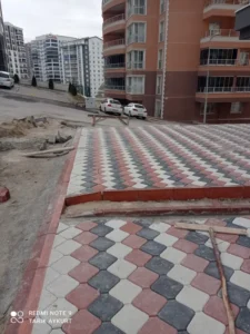 İzmir Kilitli Parke Taşı (Aşık Taşı) M² Fiyatları ve Anahtar Teslim Uygulama - Dekor Taşı