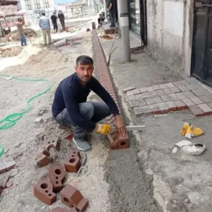 İzmir Kilitli Parke Taşı (Aşık Taşı) M² Fiyatları ve Anahtar Teslim Uygulama - Dekor Taşı