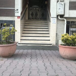 Aktaş Yuvarlak Beton Saksı (60x60x40 cm) – Doğal Gri Renk - Dekor Taşı