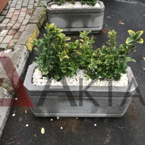 Aktaş Dikdörtgen Beton Saksı (80x30x40 cm) – Doğal Gri Renk