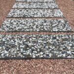 doğal çakıllı beton adım taşı 40x80 cm bahçe yürüyüş yolu