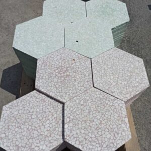 Altıgen terrazo karo