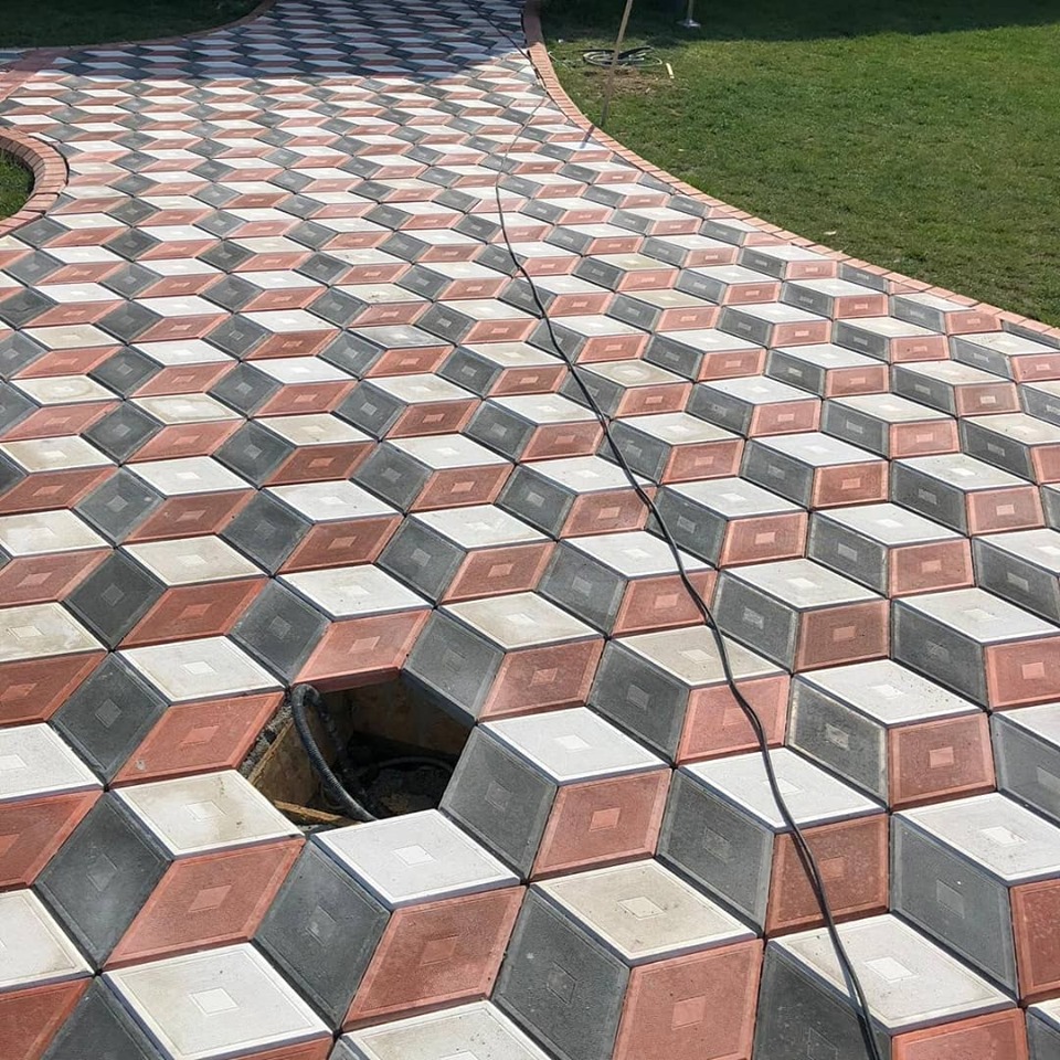 Motifli Bahçe Zemin Taşı