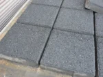 İkinci el parke taşı uygulaması için gri beton parke taşı detayı