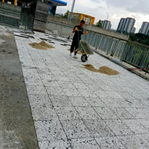 wash beton karo siyah beyaz zemin uygulamasi